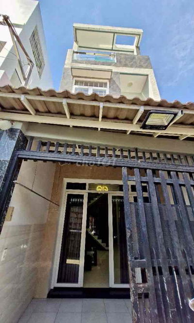 CHỦ VAY BANK CẦN BÁN GẤP NHÀ 3 TẦNG CHỈ 4.1Tỷ SÁT LÊ VĂN VIỆT