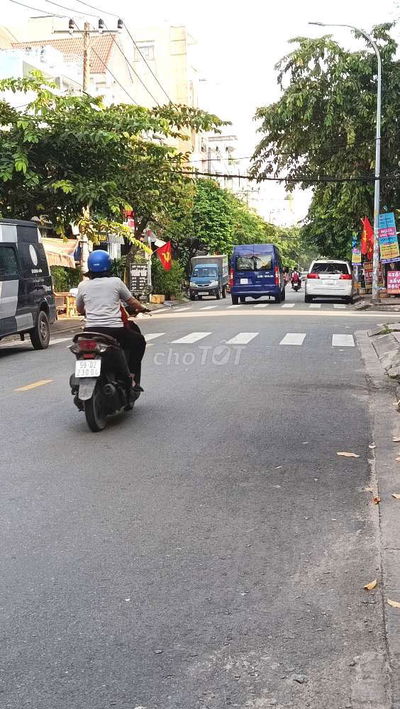 GẦN CHỢ TÂN HƯƠNG - 37M - 3 Tầng - 4PN - SHR - Ở VÀ CHO THUÊ