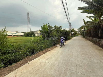 Đất Thổ Cư Diện tích rộng 205m2 giá 790Triệu Thương lượng-xã Tân Hương