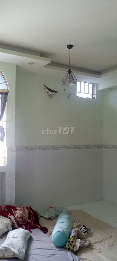 Bán căn hộ chung cư Quận 11 Cây Mai 1Pn + 1 Wc.
