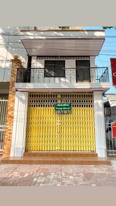 Bán nhà 1 trệt 1 lầu mặt tiền phường 1