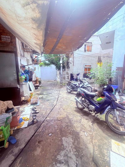 Bán nhà HxH Dân Tộc Tân Phú 30m2 3 tầng 4.5 tỷ