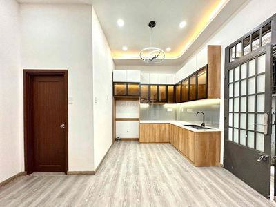 Hẻm xe Hơi Nguyễn Duy Dương 12.1 x 4.5m 3L 6 Phòng Cách Mặt Tiền 10m