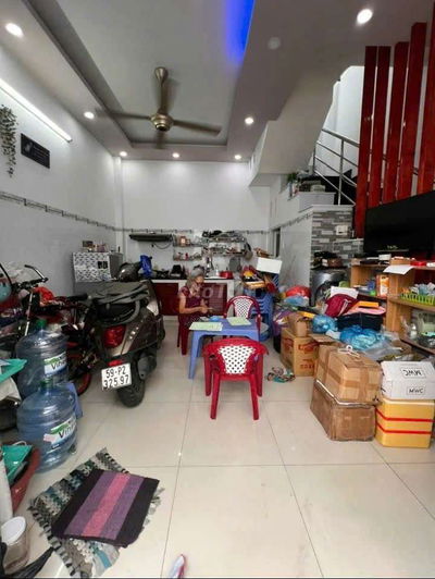 Cho thuê nhà nguyên căn.Đường Trường Chinh.Phường 14.Quận Tân Bình.