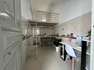 PHÒNG DUPLEX NGAY DƯƠNG QUẢNG HÀM GÒ VẤP GÁC CAO 2M