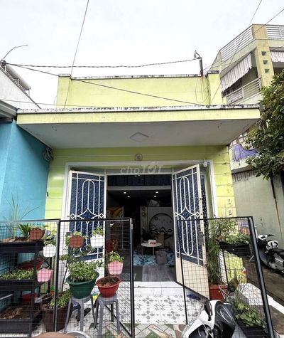 Nhà ngang lớn , HXH sát Tên lửa , sát MT , 50m2 2 tầng . Bình Tân