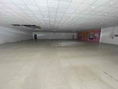 cho thuê mặt bằng 700m2 đường tô hiệu vị trí đông đúc