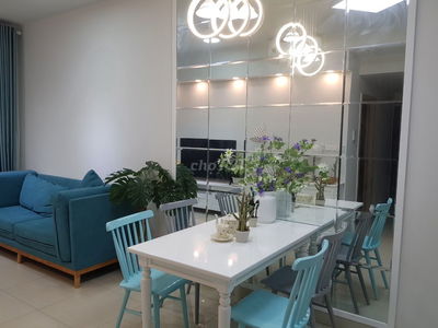 Cho thuê Emerald view hồ sinh thái , công viên 16Ha , 11.5tr , 2pn 63m