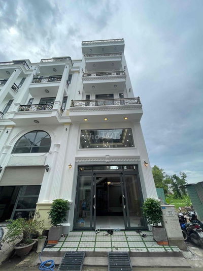 NHÀ PHỐ XÂY DỰNG MỚI ĐƯỜNG 8M KDC HOÀNG QUỐC VIỆT QUẬN 07