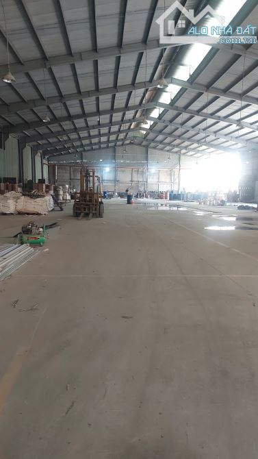 Cho thuê kho xưởng 1600 có pccc vách tường có thẩm duyệt ở TP Thuận An, Bình Dương