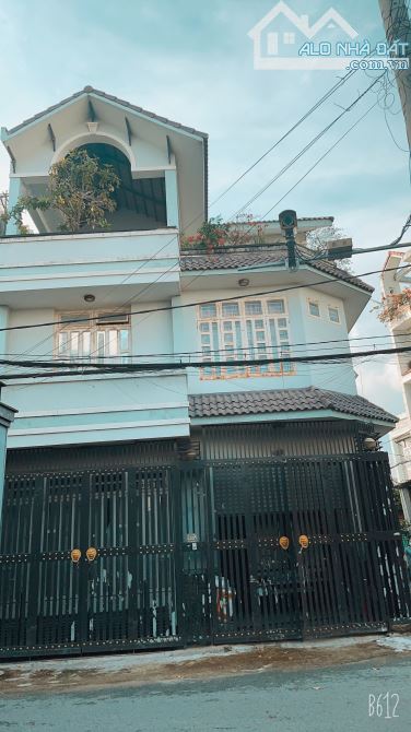 Chỉ 11,9 tỷ - 10x12m - 7 Phòng ngủ - căn góc 2mt hẻm xe hơi 10m Nguyễn Ảnh Thủ