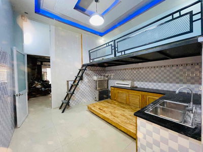 Cho thuê phòng 35m2 sử dụng, ngay Emark Phan Huy Ích