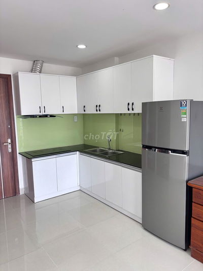 Cho thuê  Samsora 1PN+,1WC Giá thuê  5tr/tháng, Full nội thất, Dĩ An