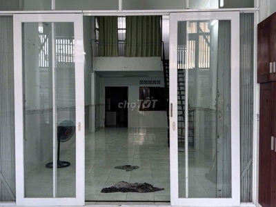 Hẻm rộng phú thọ hoà 4 x 21, 2p, 2wc , lửng