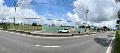 Chính Chủ cần tiền bán gấp đất 2585 m2, 2 mặt tiền, đang có HĐ thuê giá rất tốt 5 năm.