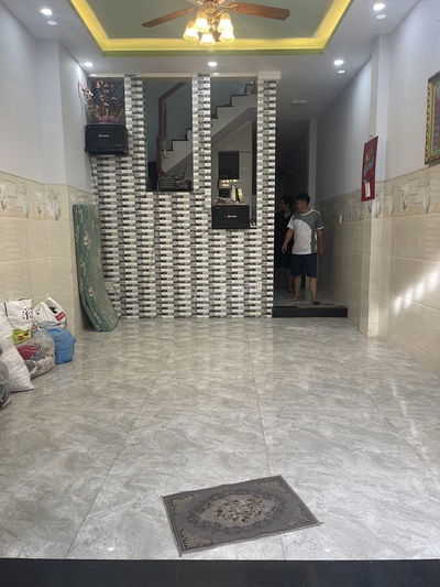 Bán Nhà Dt 56m2 x 3 Tầng 4pn. Gần Đại Học Công Thương.