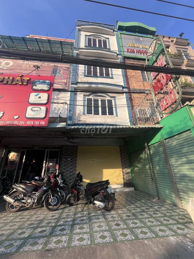 Nhà nguyên căn phường Long Bình Tân, gần ngã ba Bến Gỗ