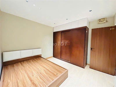 Cho Thuê Căn Hộ Tập Thể Tầng 4. Khu Nghĩa Tân. 80m2 Fuil Nội Thất.