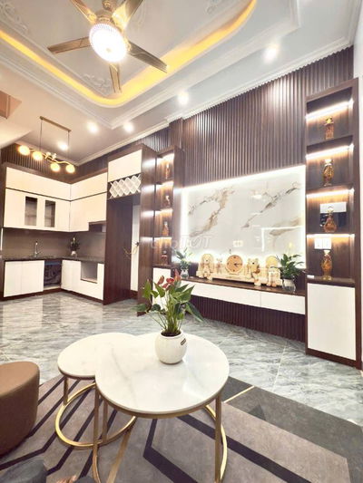 VÂNĐỒN NHÀ MỚI ĐẸP LONG LANH – FULL NỘI THẤT – GẦN PHỐ, GẦN Ô TÔ