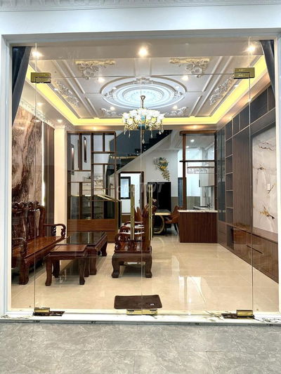 Bán nhà mới thiết kế hiện đại nội thất xịn giá dưới 6 tỷ