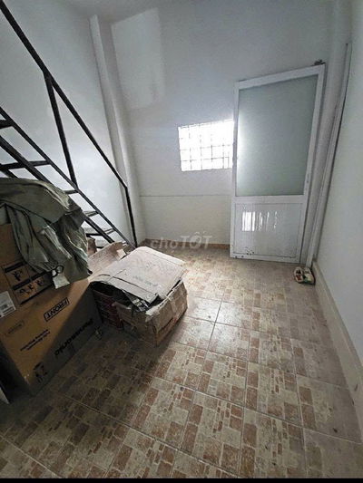 Nhà 4 lầu 7pn_ mới tinh – Hẻm xe hơi đậu cửa – Chỉ 5.7 TỶ TL