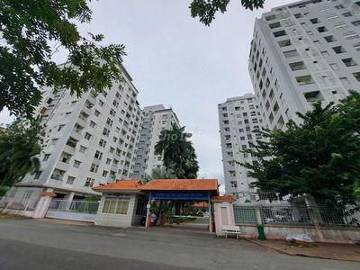 Cho thuê chung cư Him lam 6a, 100m2, 2PN, căn góc,Giá 11tr
