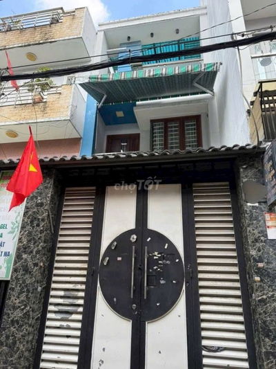 Nhỉnh 90tr/m có nhà 3 tầng,41.x16,HXH sát Emart Phan Huy Ích,Gò Vấp