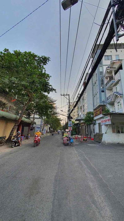 BÁN NHÀ MẶT TIỀN ĐƯỜNG 18 – PHẠM VĂN ĐỒNG, NGAY CHUNG CƯ MỸ LONG