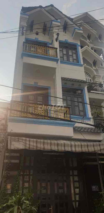 Giảm 200tr, giá mới 7tỷ2 CẠNH NGÃ TƯ 4 XÃ - NHÀ 3 TẦNG - KHU PHÂN LÔ -