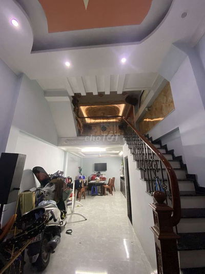 BÁN NHÀ XA LA,  CẦU BƯƠU DT 37M , 6 TỶ