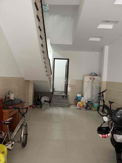 CHO THUÊ NHÀ NGUYÊN CĂN – HẺM XE HƠI 8M HOÀNG HOA THÁM, P.13, TÂN BÌNH