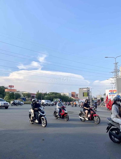 Hẻm xe hơi, sát mặt tiền Nguyễn Văn Luông, 3,9x19, 4 tầng chỉ 6,15 tỷ