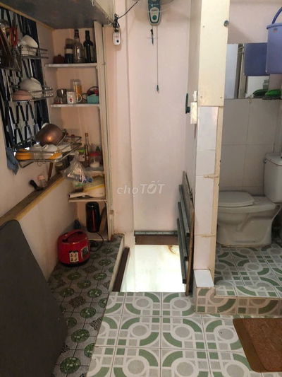 Nhà nhỏ nguyên căn sau lưng chùa Vĩnh Nghiêm