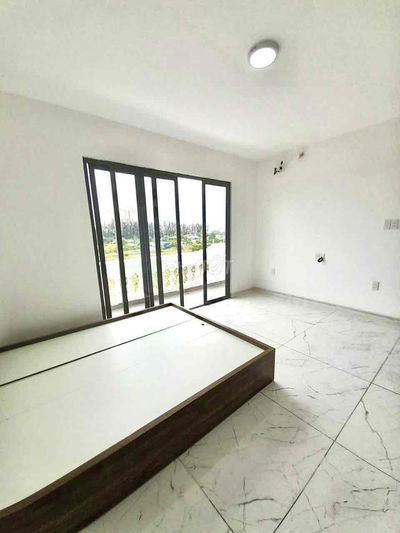 Cho Thuê Phòng Ban Công Full NT - Ngay Gần Khu ĐT Global CiTy  ĐXH