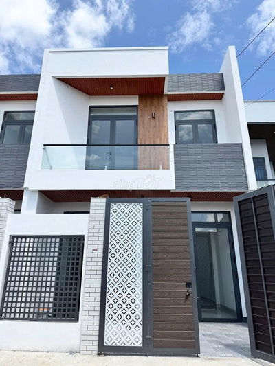 NHÀ ĐẸP PHƯỚC TÂN SỔ RIÊNG HOÀN CÔNG - NGAY SÂN GOLF LONG THÀNH