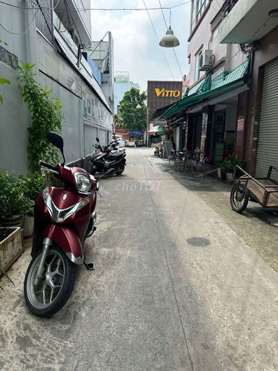 Bán nhà Quận 10 hẻm Tô Hiến Thành 100m2 chỉ 9.35 tỷ