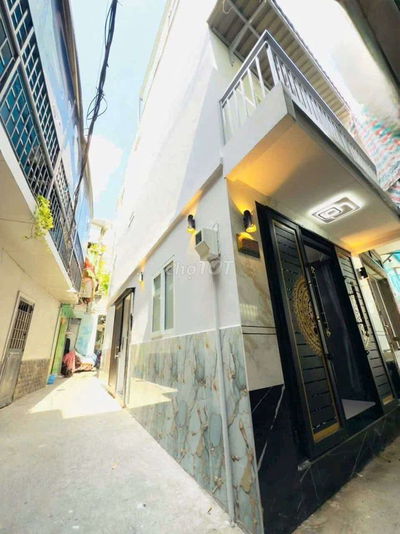 Nhà góc 3 mặt hẻm Nguyễn Tri Phương 3 lầu mới đẹp cao cấp