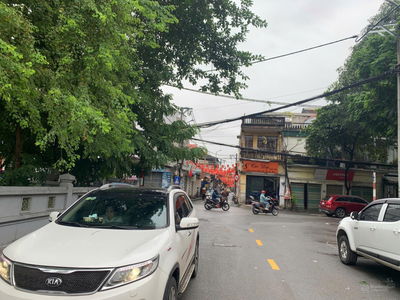 Bán đất ngõ 161 phố Hoa Lâm, Long Biên  80m², cách đường kết nối cầu Trần Hưng Đạo chỉ 100m