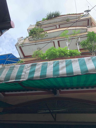 Nhà7x21,3lầu đang KD thu nhâp:58tr/1tháng, mặt tiền chợ Tân thuận,Q7