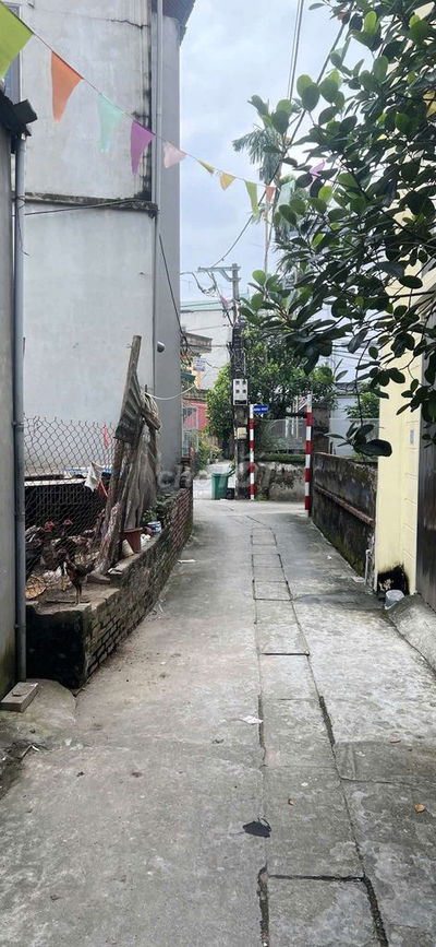 BÁN NHÀ ĐÔNG DƯ