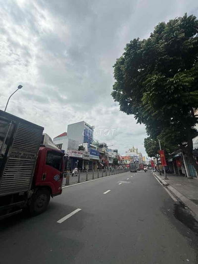 TÂN PHÚ-MTKD- LUỸ BÁN BÍCH-3 TẦNG- NGANG 4.1M, NỞ HẬU 6.4M- NHỈNH 9 TỶ