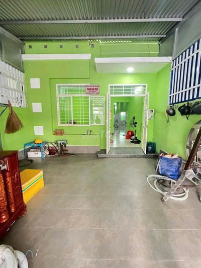 Ngân hàng thanh lý căn nhà cấp 4 ngay đường Tân Liêm - SHR - 860 TR