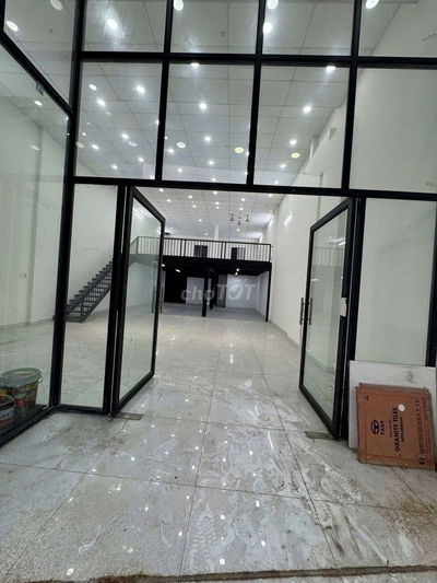 CHO THUÊ MB ĐƯỜNG LÊ TRỌNG TẤN DT 8*20 TRỆT + LỮNG VỊ TRÍ TỐT