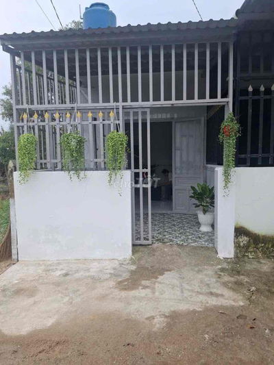 Bán nhà cấp 4 nằm gần uỷ ban Mỹ Hạnh chỉ 420 triệu còn thương lượng