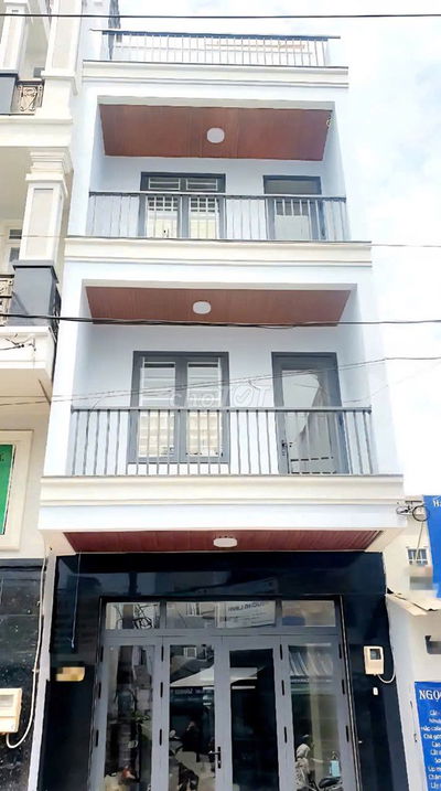 Cần cho thuê nhà HXH 486/2A Phan Xích Long P.3 Q.Phú Nhuận