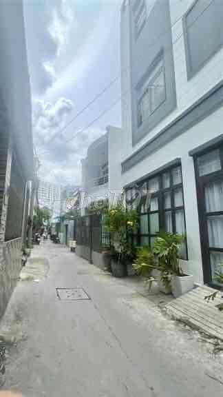 KHAI THÁC KINH DOANH CHDV - TRẦN XUÂN SOẠN - QUẬN 7.  💰 Giá: 21 tỷ 5