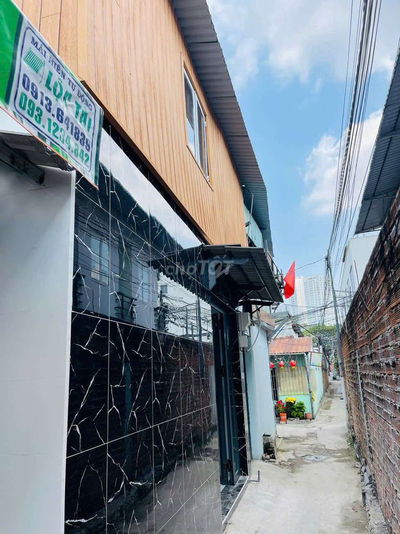 Bán nhà hẻm 1041 Trần Xuân Soạn nhà mới có 2 phòng ngủ