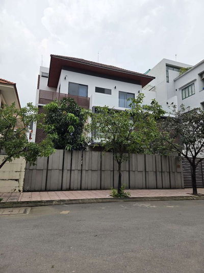 Bán Biệt thự Ngang 8m dài 16m Đường Nguyễn Oanh P17-Giá 18ty5 TL