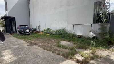 THỦ ĐỨC LÔ GÓC 2MT HXH ĐƯỜNG SỐ 10 (4,3x14) 60M2 GIÁ CHỈ 3,6TỶ