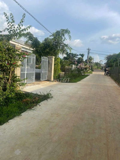 Bán đất trung tâm P. Thống Nhất 6x33 giá tốt